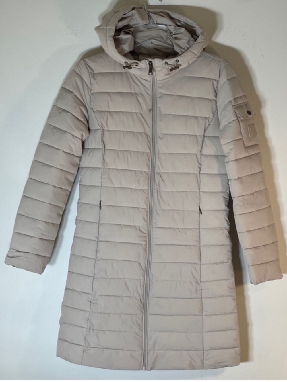 NEW! Lauren Ralph Lauren Beige Hooded Quilted Long Length Puffer Jacket. Small.